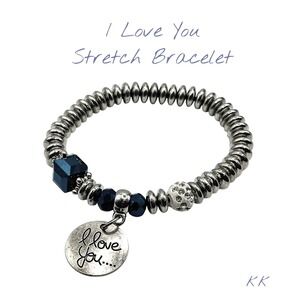 I Love You Charm Stretch Bracelet Silver Tone Blue Faceted‎ Beads